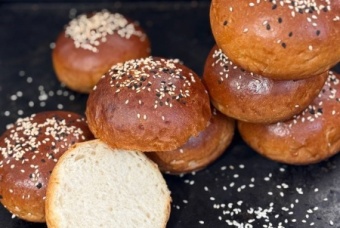 Рецепт вкусной булочки для гамбургера и хот-дога на противнях ИНВИ